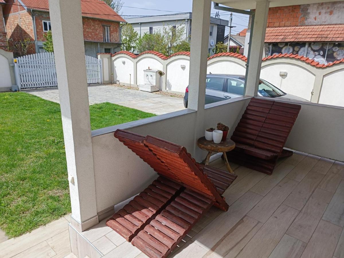 Serbian Home With Garden Krnjaca Екстер'єр фото