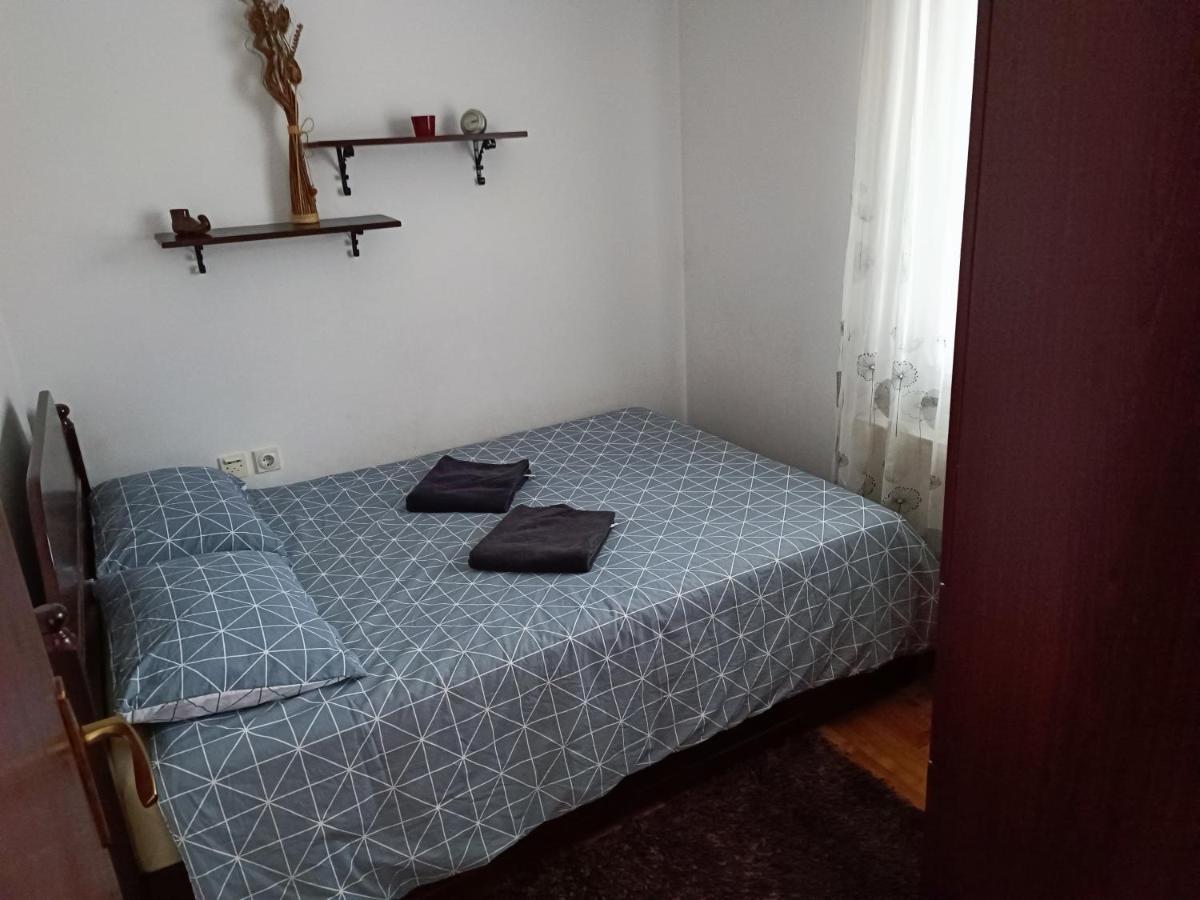 Serbian Home With Garden Krnjaca Екстер'єр фото
