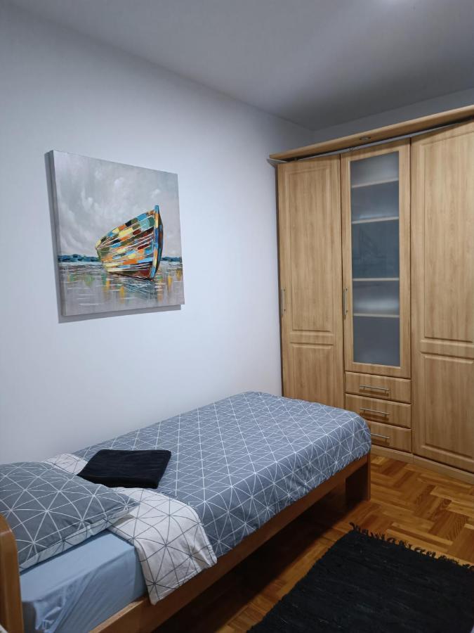 Serbian Home With Garden Krnjaca Екстер'єр фото